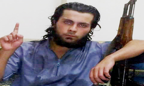  داعشي يقدم على إعدام أمه في الرقة