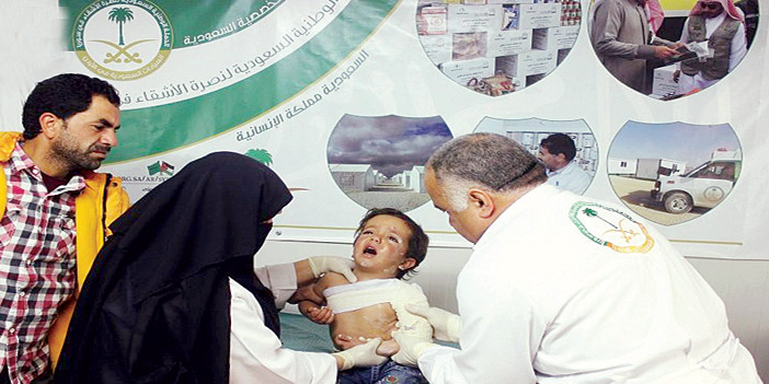  الطفل السوري يتلقى العلاج
