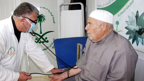  استقبال الأشقاء السوريين في العيادات السعودية
