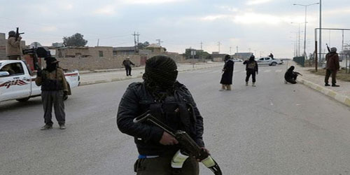 سوريا.. داعش يخطف أكثر من 400 مدني إثر هجوم على دير الزور 