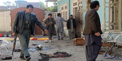 13 قتيلا على الأقل في عملية انتحارية في شرق أفغانستان 