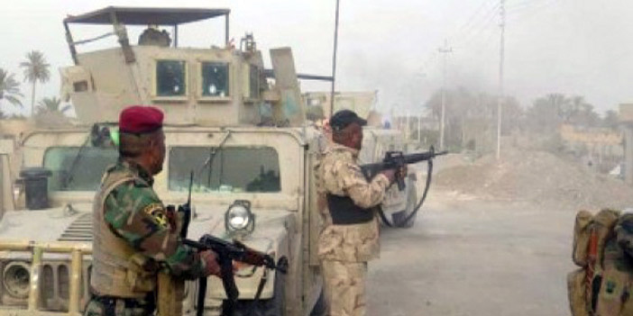  القوات العراقية تطلق صراح المدنيين في الرمادي