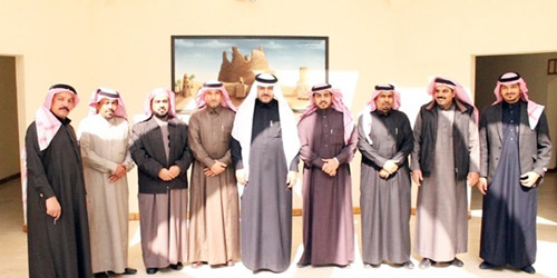  أعضاء المجلس البلدي أثناء الزيارة