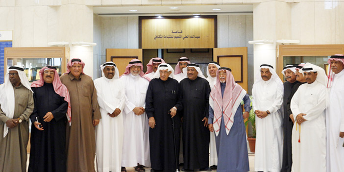  الوفد البحريني خلال زيارته مركز الملك سلمان الاجتماعي