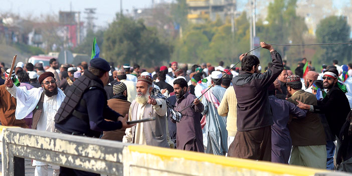  احتجاجات وتوتر في باكستان بعد إعدام قاتل حاكم البنجاب