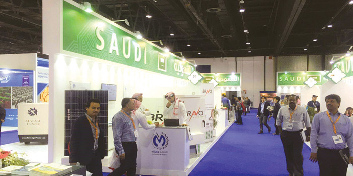  جانب من الجناح السعودي المشارك في معرض الشرق الأوسط للكهرباء