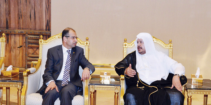 الجبوري يصل الرياض بدعوة من رئيس مجلس الشورى 