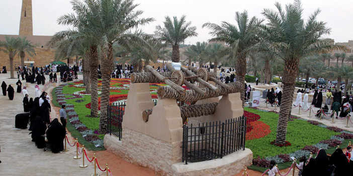 ربيع الرياض 12.. يقدم استشارات مجانية في إنشاء حديقة منزلية 