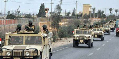 مصر: مقتل 13 شرطياً في هجوم مسلح على كمين أمني جنوب العريش 