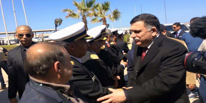  رئيس الحكومة الليبية يصل طرابلس
