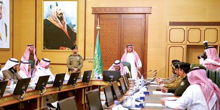  الأمير مشاري مترئسا اجتماع لجنة توطين الوظائف