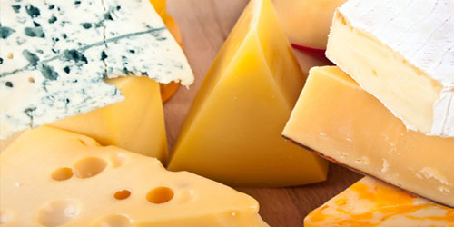 «الغذاء والدواء»: «مستحضرات الجبن» تصنع بالزيوت النباتية ولا تحوي مواد ضارة 