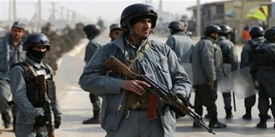 مقتل 5 رجال شرطة في حادثين بأفغانستان 