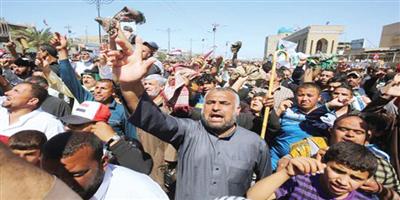إخلاء مقر البرلمان من المتظاهرين.. وعمليات بغداد تنفي فرض حظر للتجوال 