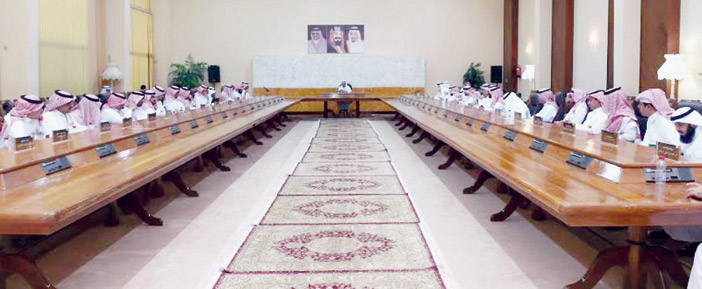  اجتماع رؤساء بلديات القصيم برئاسة الأحمد «الجزيرة»