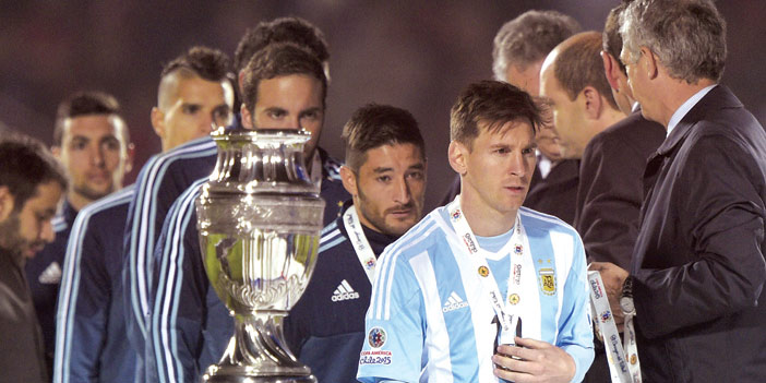  ميسي يقود المنتخب الأرجنتيني