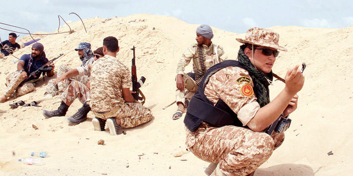  جنود ليبيون يخوضون المعارك ضد داعش في سرت