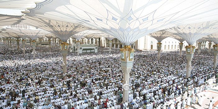  الجمعة في المسجد النبوي