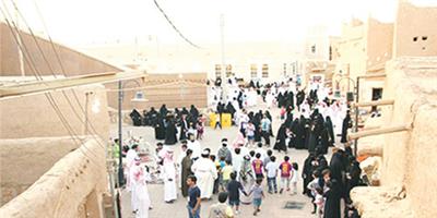 القرى التراثية تحتضن احتفالات أهالي الرياض في العيد 