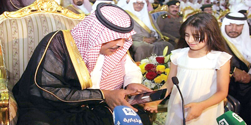   الأمير مشاري يدشن المهرجان