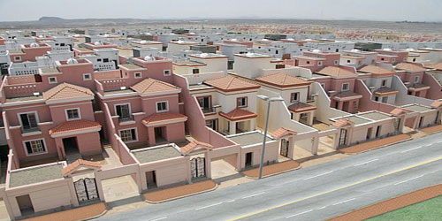 «الإسكان»: قريباً مبادرات لتوفير الدعم السكني للأرامل والمطلقات والأيتام 