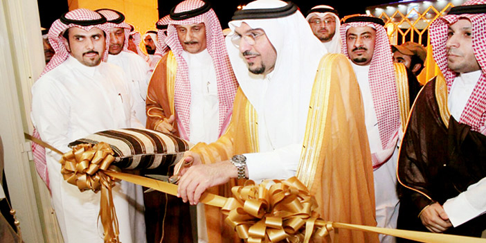  الأمير الدكتور فيصل بن مشعل يفتتح مبنى فرع الغرفة بالمذنب