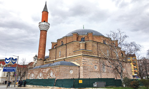  لقطة خارجية لمسجد بانيا باشي
