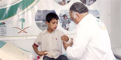 العيادات التخصصية السعودية تعالج 2477 حالة مرضية في مخيم الزعتري 