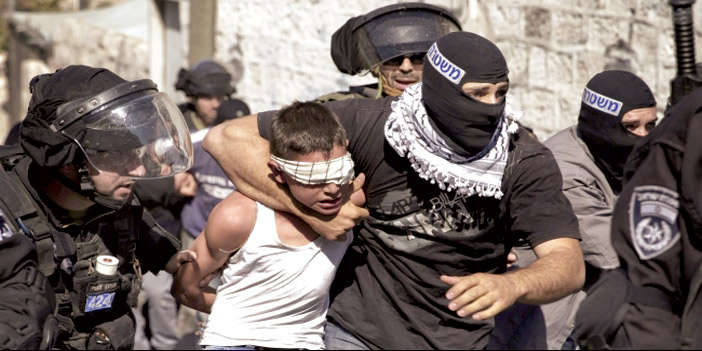  الاحتلال الصهيوني مستمر في اعتقال الأطفال الفلسطينيين وتعذيبهم