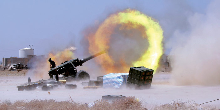   مدفعية الجيش العراقي تضرب أهدافاً لتنظيم داعش