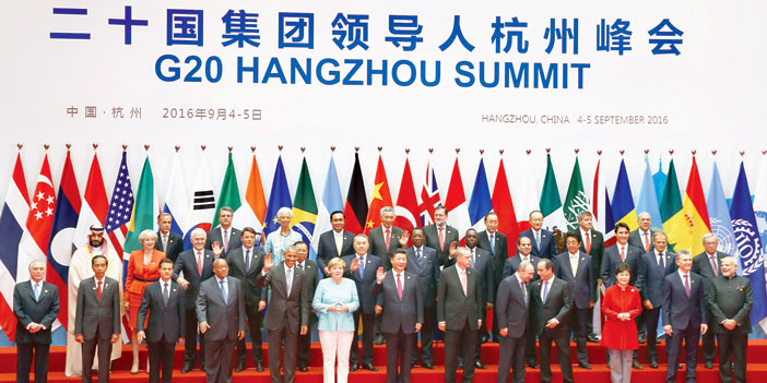  صور تذكارية لقادة دول مجموعة العشرين المشاركين في القمة