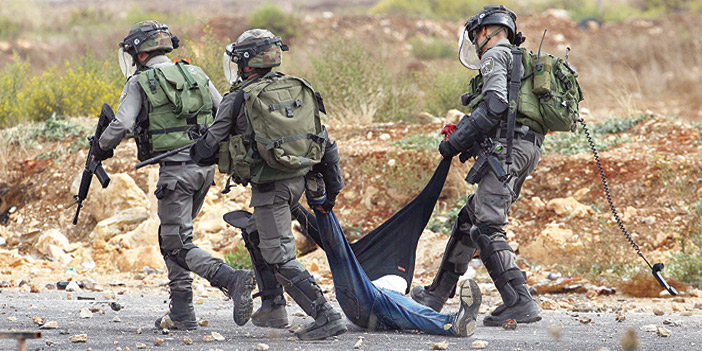  غالبية اليهود يؤيدون إعدام النشطاء الفلسطينيين بعد إصابتهم واعتقالهم