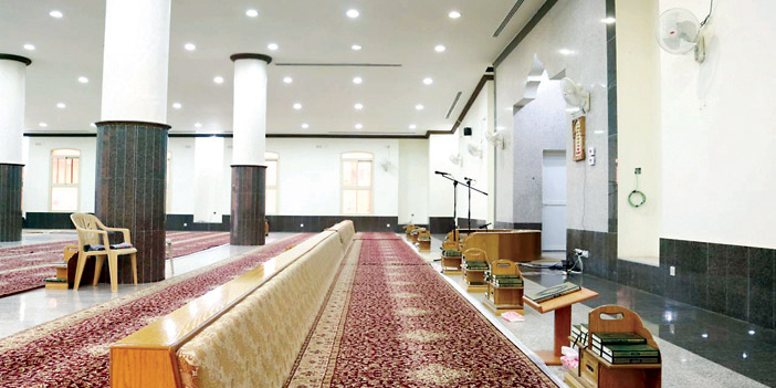  مسجد الحمراء ببريدة