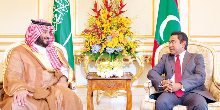  ولي ولي العهد يلتقي رئيس المالديف