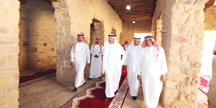  الأمير سلطان خلال زيارته