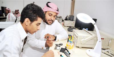 «التدريب التقني»: تأهيل 37 ألف سعودي وسعودية في قطاع الاتصالات 