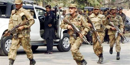 الأمن الباكستاني يقضي على خمسة عناصر من تنظيم القاعدة 