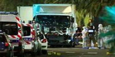 شاحنة تقتحم نقطة تفتيش في بانكوك وتصيب 18 شخصًا 