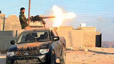   اشتباكات بين الفصائل المقاتلة في ليبيا