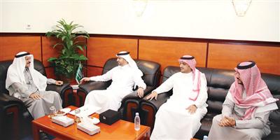 رئيس وأمين مجلس الجمعية السعودية لطب الأسنان يزوران «الجزيرة» 
