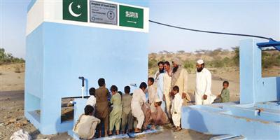 حملة خادم الحرمين الشريفين توفر مياه الشرب لـ(1000.000) شخص في باكستان 