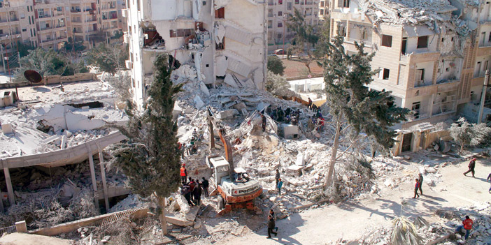  آثار الدمار الذي حل بإدلب جراء قصف جوي