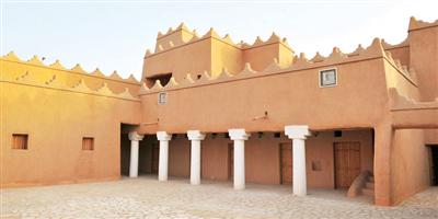 قصر الملك عبد العزيز التاريخي بوادي الدواسر معلم تاريخي في قلب المحافظة 