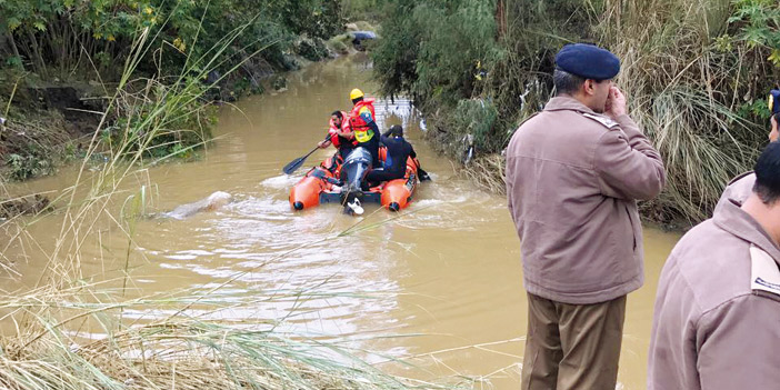 أكثر من 1600 بلاغ وإنقاذ 250 شخصًا.. أمطار عسير: 