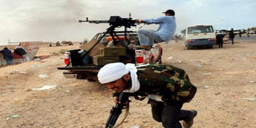 مقتل وإصابة 10 جنود من الجيش الليبي في اشتباكات ببنغازى 