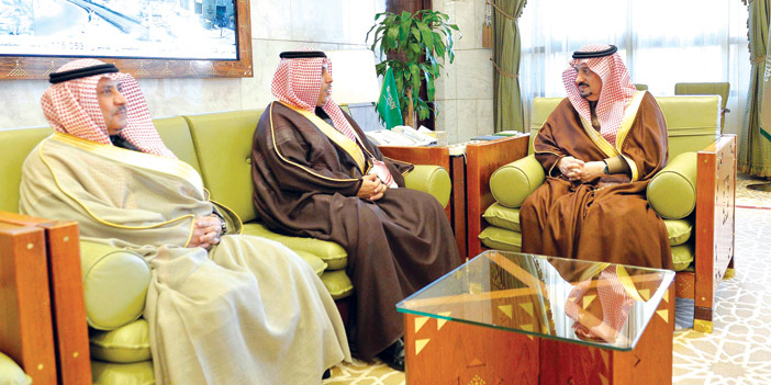   أمير منطقة الرياض يستقبل رئيس الهيئة العامة للإحصاء