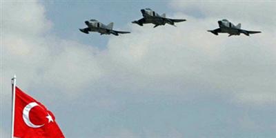 الطيران التركي يشن غارات على مواقع لحزب العمال الكردستاني 
