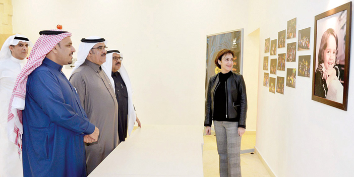  الوفد الإعلامي المرافق لخادم الحرمين خلال زيارته مركز هيا الثقافي بالأردن