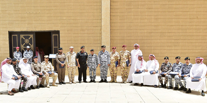 كلية الملك فهد الأمنية تختتم عددا من برامج معهد التدريب الأمني 