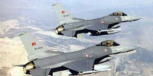 مقاتلات تركية تقصف مواقع حزب العمال بشمال العراق 